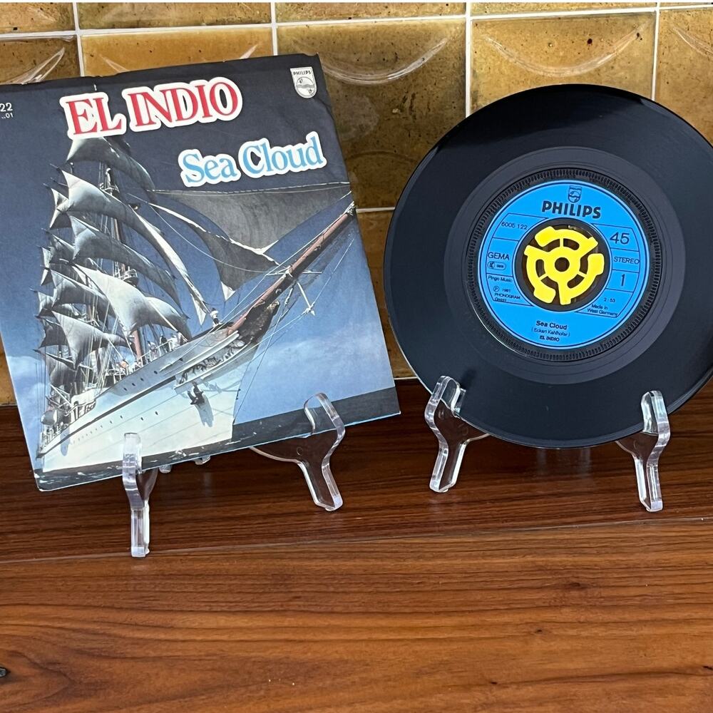 El Indio Sea Cloud / Whistling In The Night 7" 45rpm 1981 Philips 6005 122